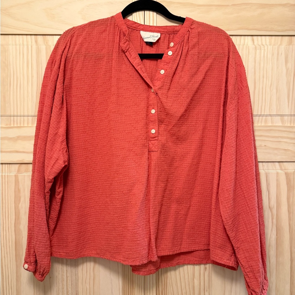Universal Thread Coral Textured Blouse